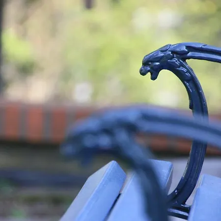 Brodthage, App. 3 アパート *