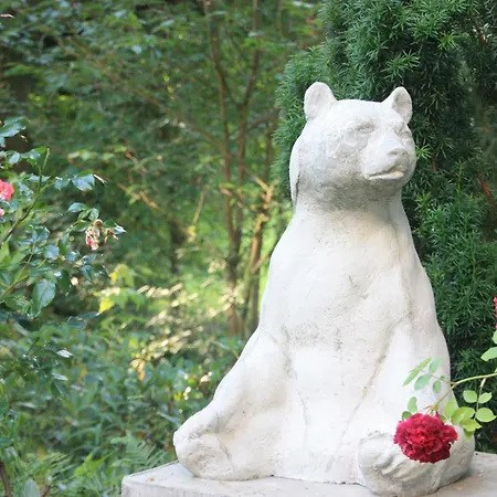 Brodthage, App. 3 アパート *